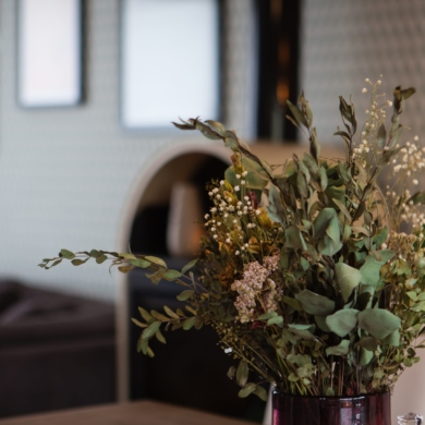 Le décor de Jules - Conseil en aménagement & décoration intérieure - Décoratrice et architecte d'intérieur Lille La madeleine Saint-andré-lez-lille Lambersart Bondues Marcq en baroeul - Réalisations - Décoration scandinave fleurs séchées